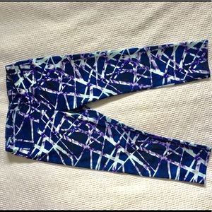 Athleta printed Capri